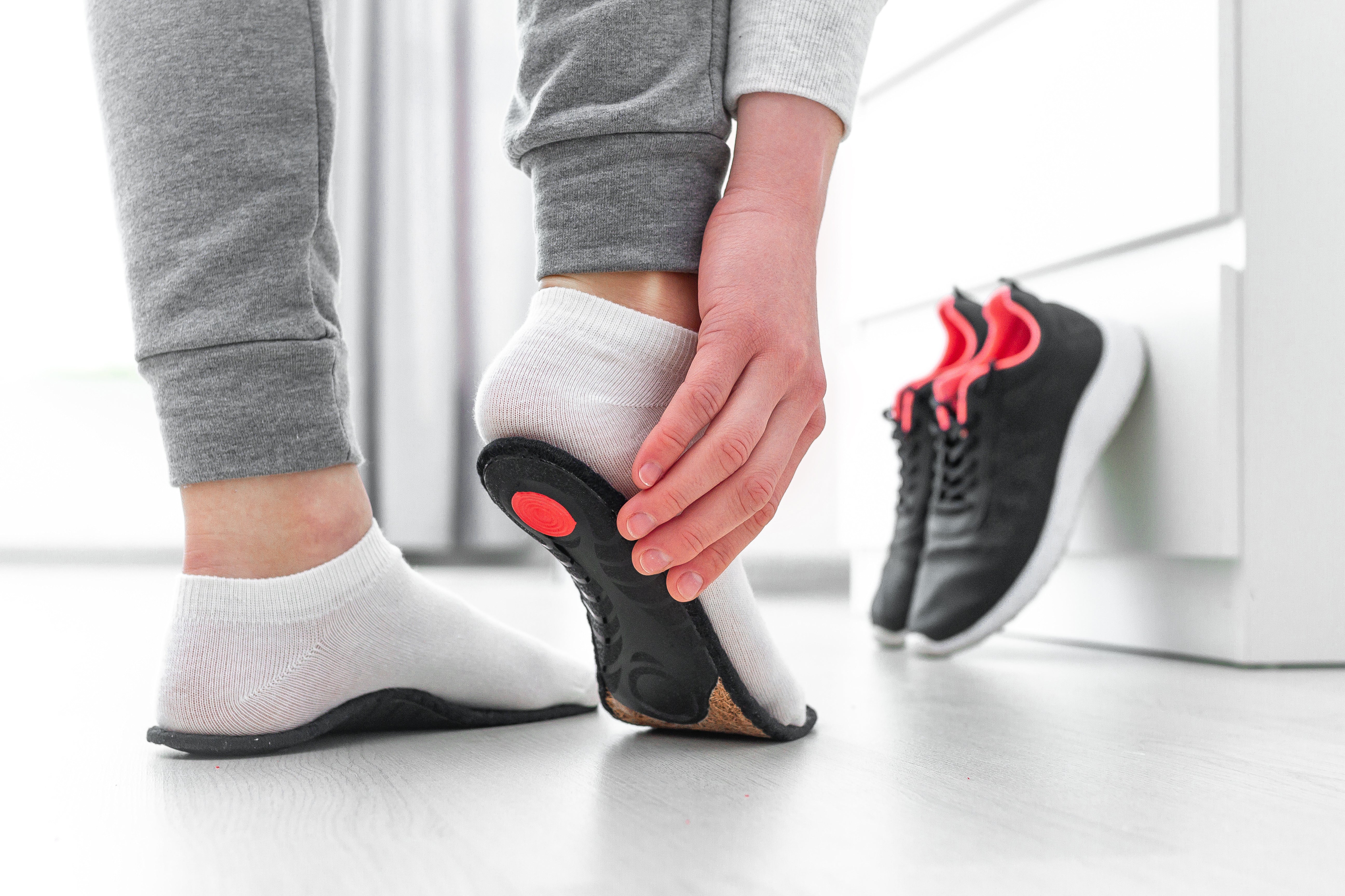 Semi-Rigid Arch Support