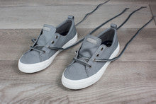 BI-Color laces flat